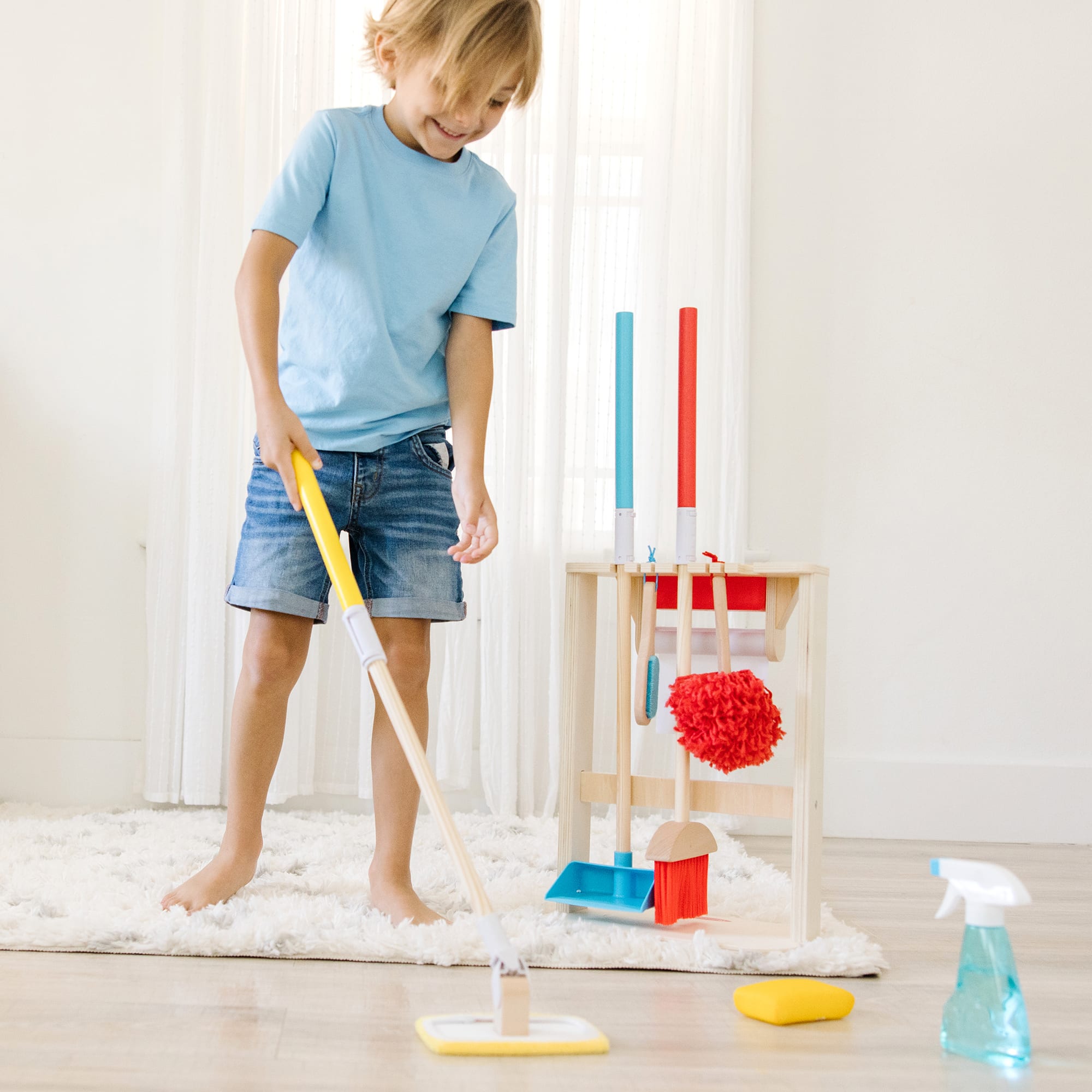 Melissa & doug clearance mop set